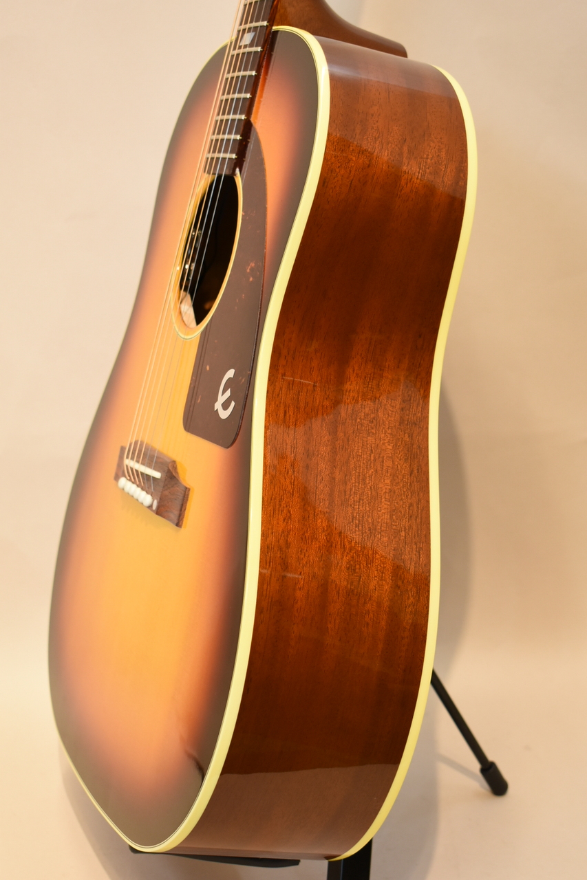 Gibson 1964-type J -160E 純正ハードケース付き 1986 ドメーヌ フランソワ ラマルシュ ラ グラン リュテット ド