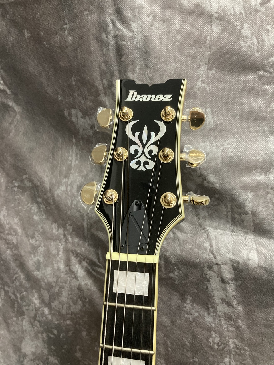Ibanez AM93QM-AYS（中古）【楽器検索デジマート】