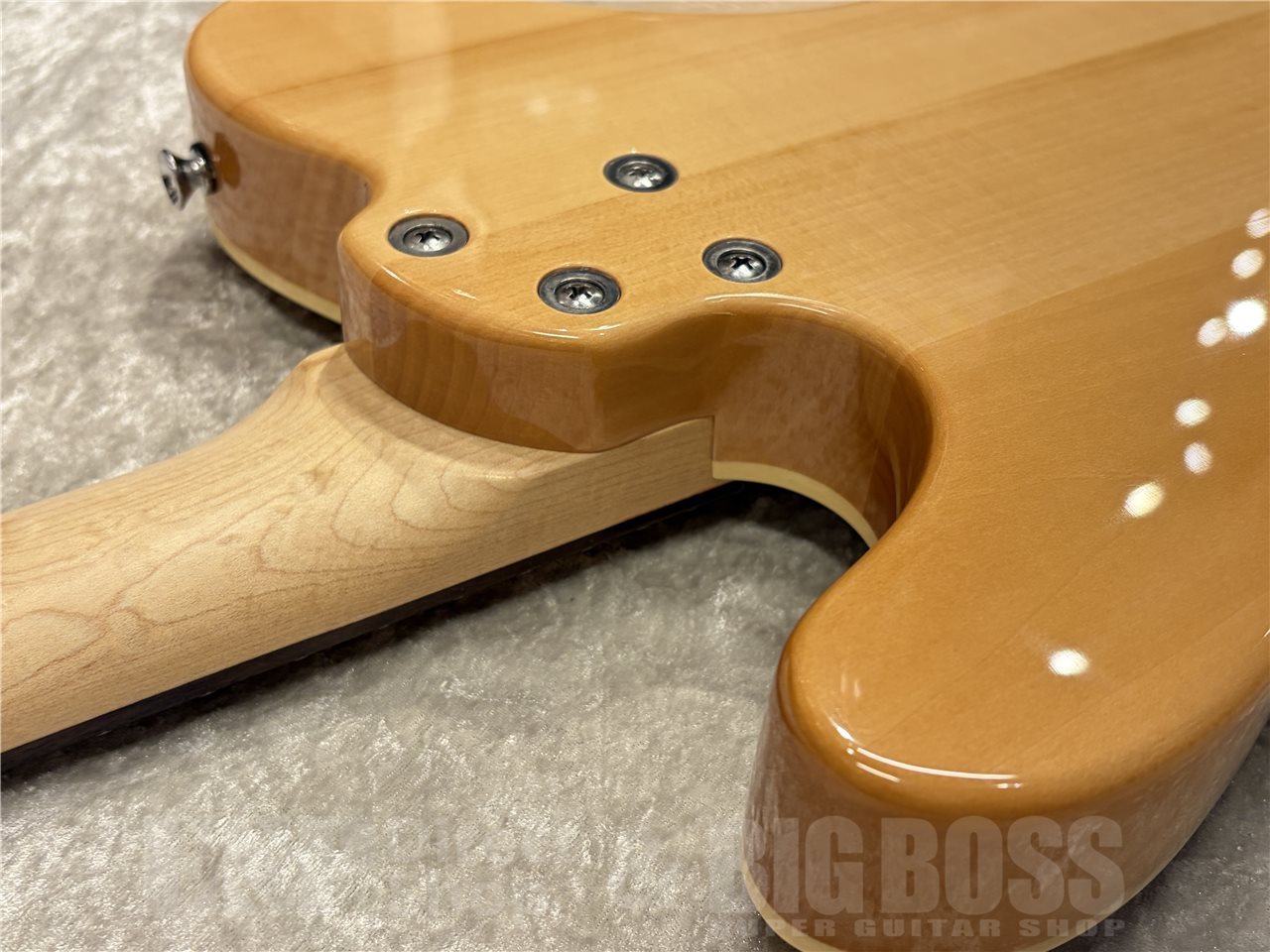 Aria Pro II 615-AE200【Yellow Gold】（新品/送料無料）【楽器検索