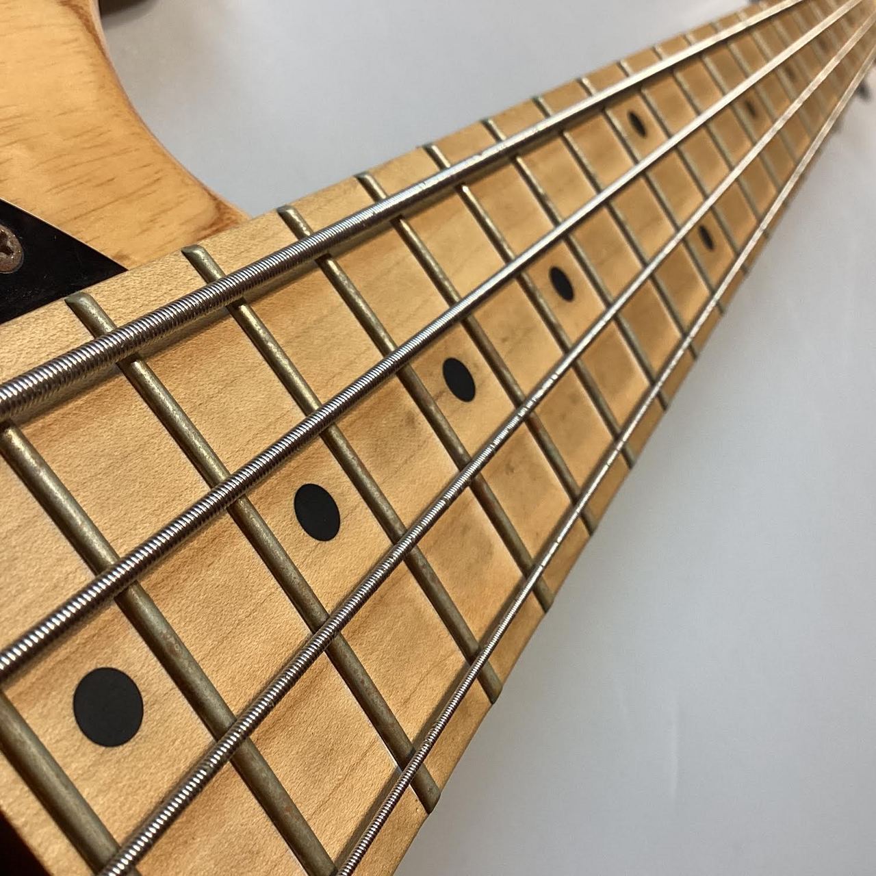 Fender アコースティックベース 4弦 豊かな生音》アコースティックベースについて【ベース博士】