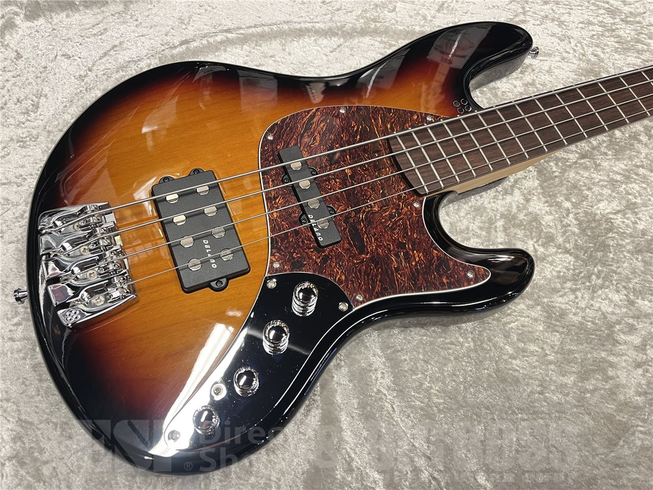 Sandberg California TM4【3-Tone-Sunburst】（新品/送料無料）【楽器