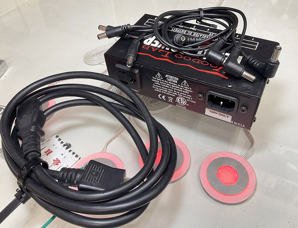POWER PEDAL VoodooLab 2PLUS メルカリ - PLUS 2 POWER PEDAL Lab Voodoo 中古美品 ギター