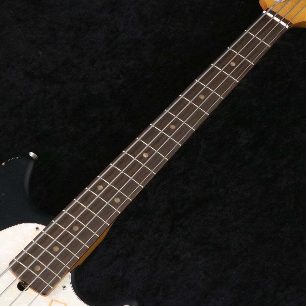 Fender JMJ Road Worn Mustang Bass Black (重量:3.53kg) 【御茶ノ水