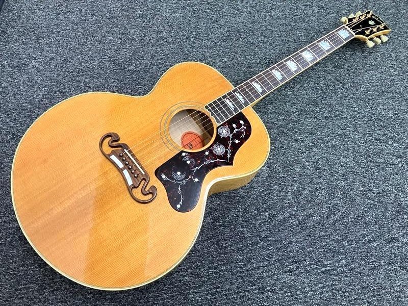 Gibson J-200（中古）【楽器検索デジマート】