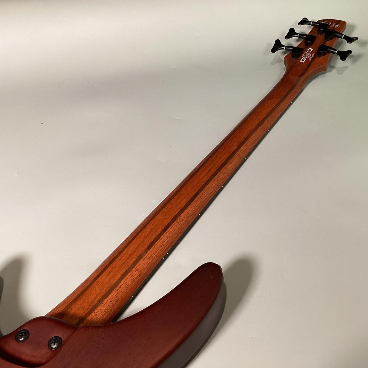 Ibanez SRH505F 5弦 フレットレスベース　5弦べース Ibanez アイバニーズ SRH505F NNF フレットレス 5弦ベース
