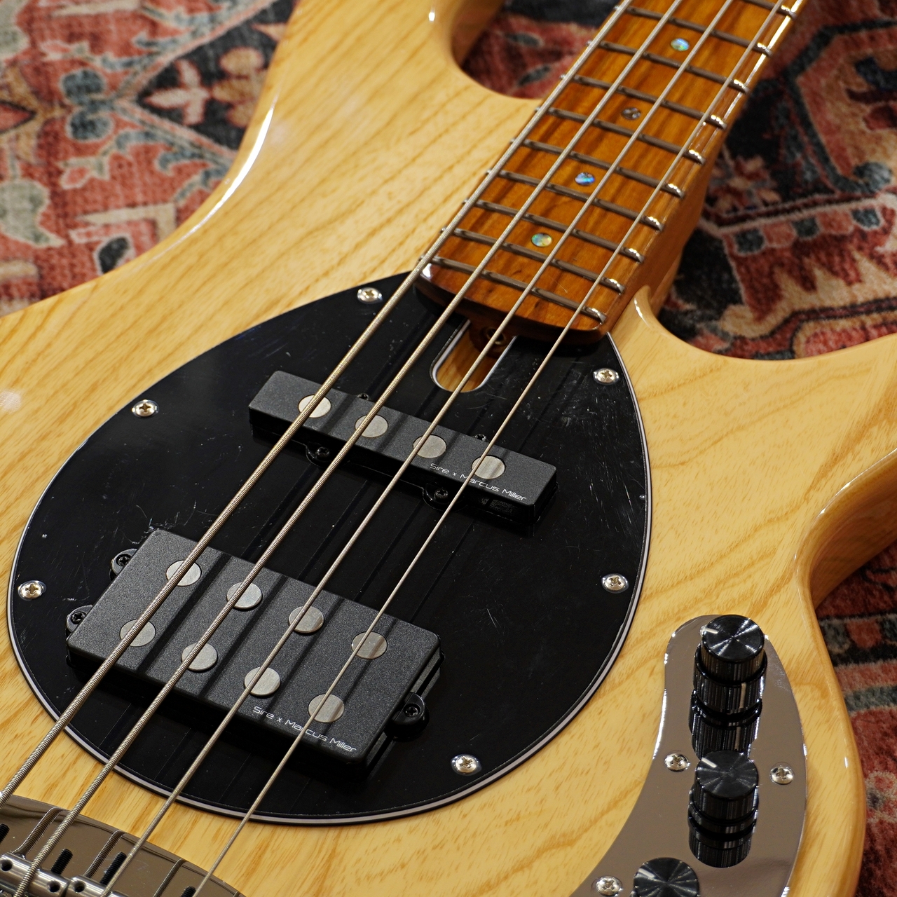 Sire Marcus Miller Z7 4-String NT (Natural)【アクティブ4弦ベース