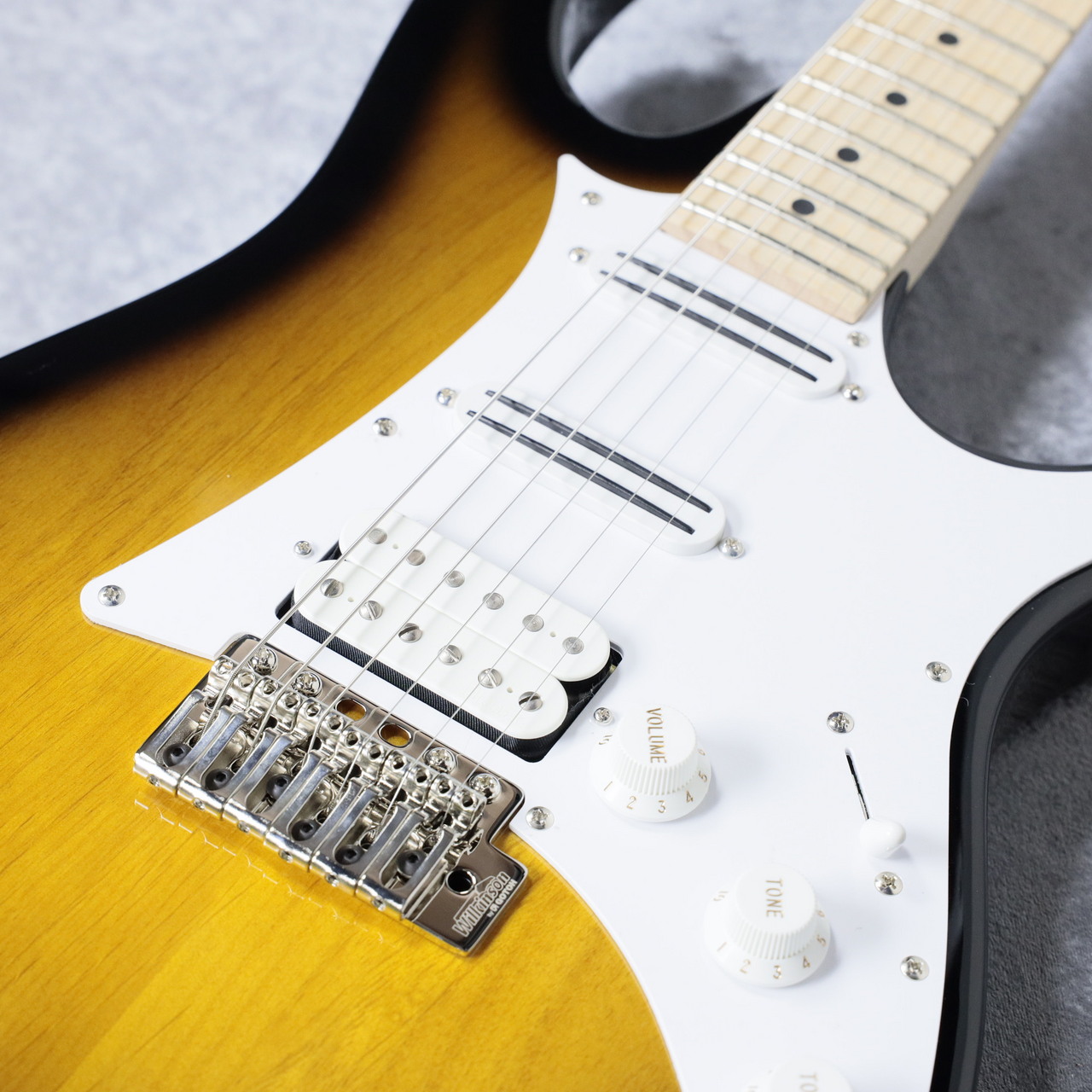 Ibanez AT100CL 【Andy Timmons Model】「現物写真」（新品）【楽器