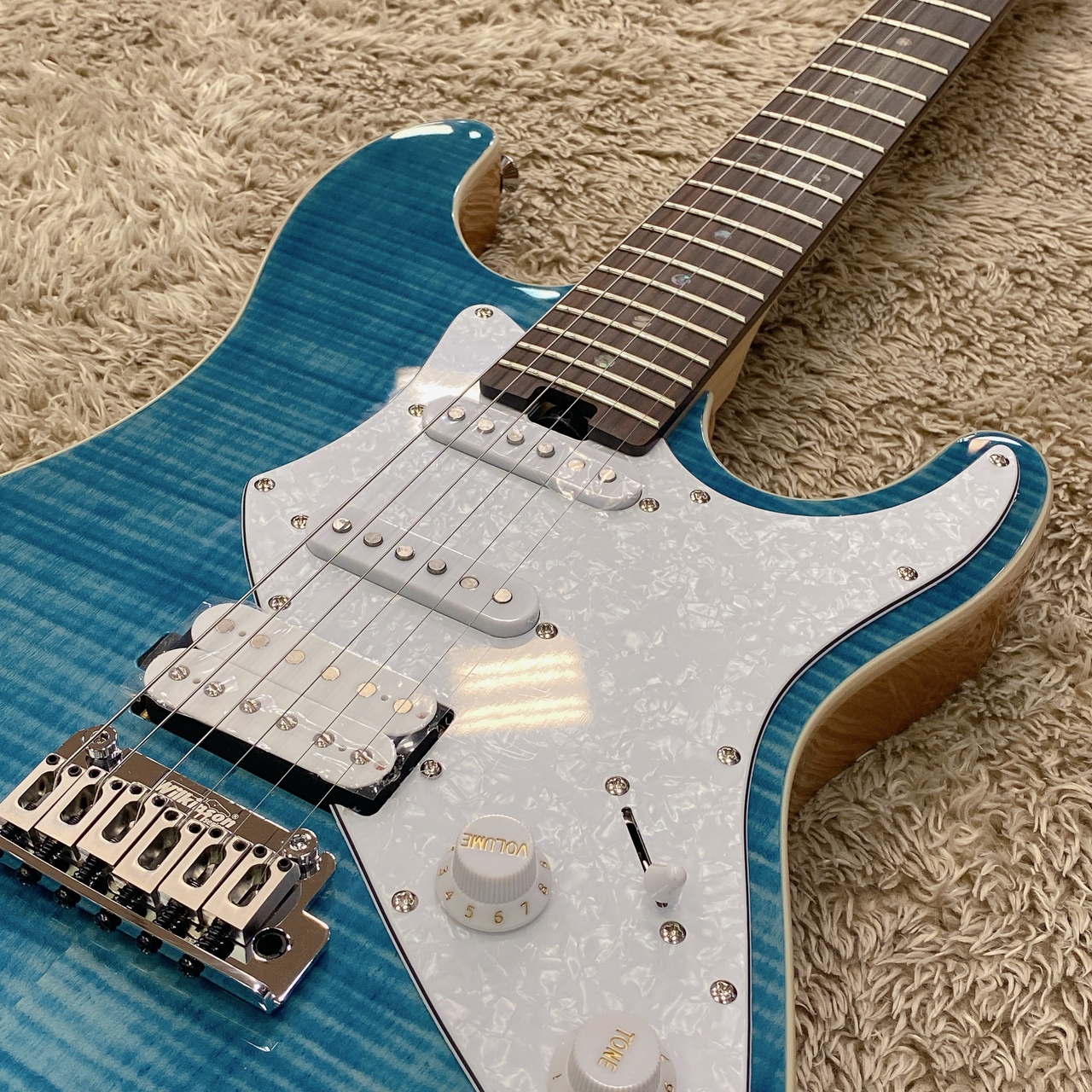 Aria Pro II 714-AE200 LRBL(Lorelei Blue) 【新カラー】【丈夫なギグケース付属】【今だけ入門セット付き !】（新品/送料無料）【楽器検索デジマート】