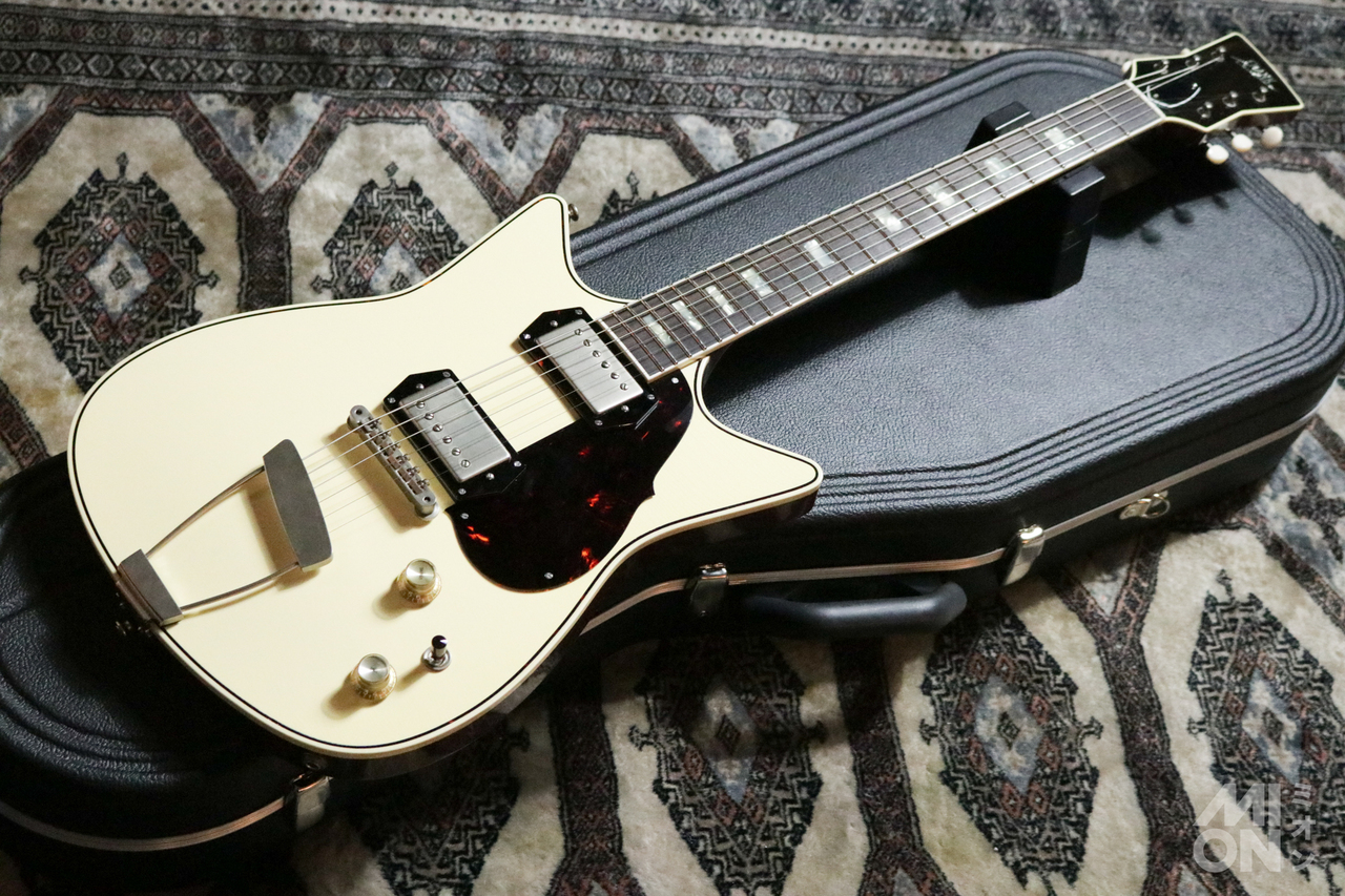 Frank Brothers 【試奏動画有】Arcade One Nicotine White 2025（新品