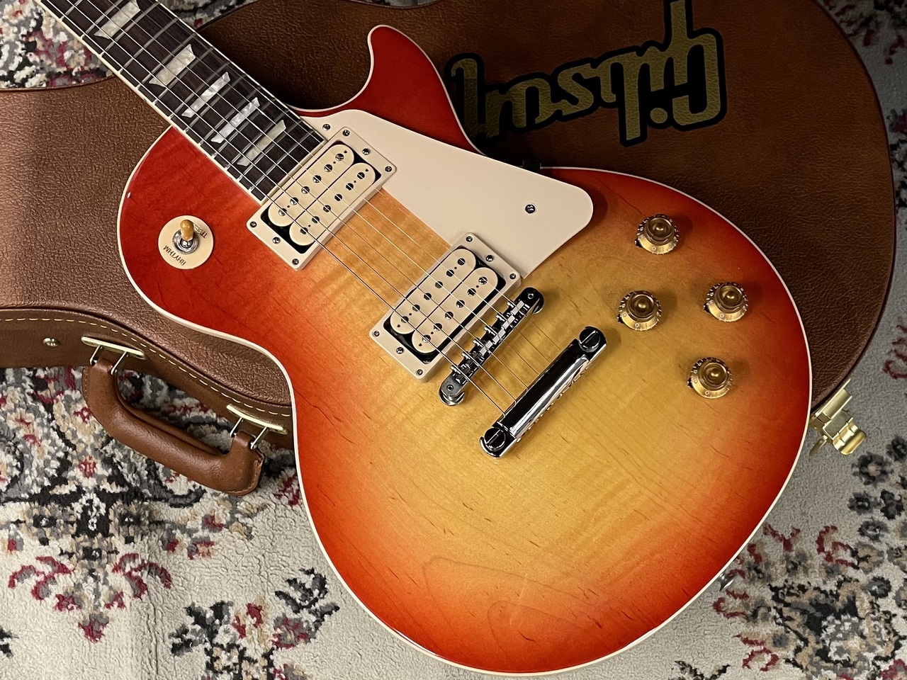 【中古】 東京＝ホノルル往復便/ハーパーコリンズ・ジャパン/デボラ・ジョイス 中古】 東京＝ホノルル往復便 / デボラ ジョイス, 早川 麻百合