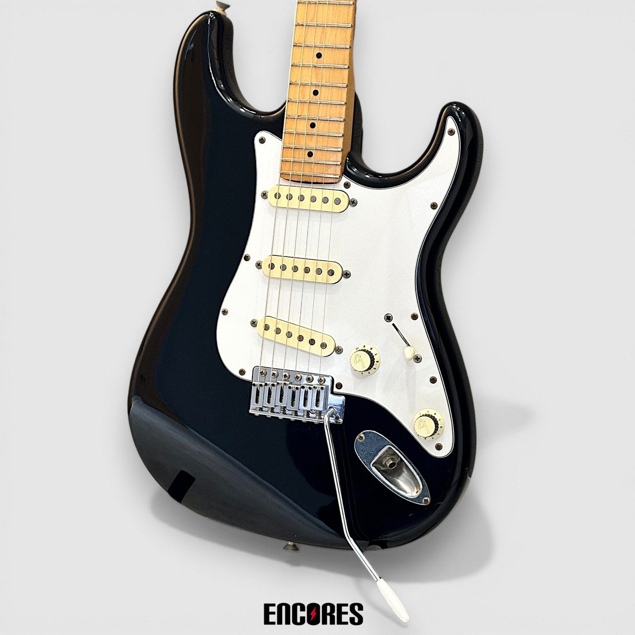 愛用して下さい　Fender Japanエレキギター　STM-55 Fender Japan STM-55 Eシリアル（中古）【楽器検索デジマート】