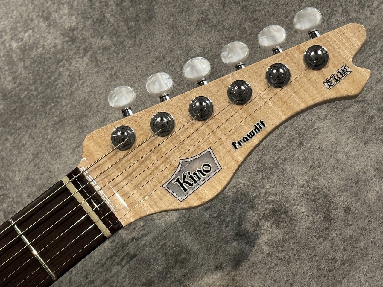 ギター Kino frawdit 22F SSH Ash/Flame Tochi Top Kino frawdit 22F SSH Ash/Flame Tochi Top - メルカリ