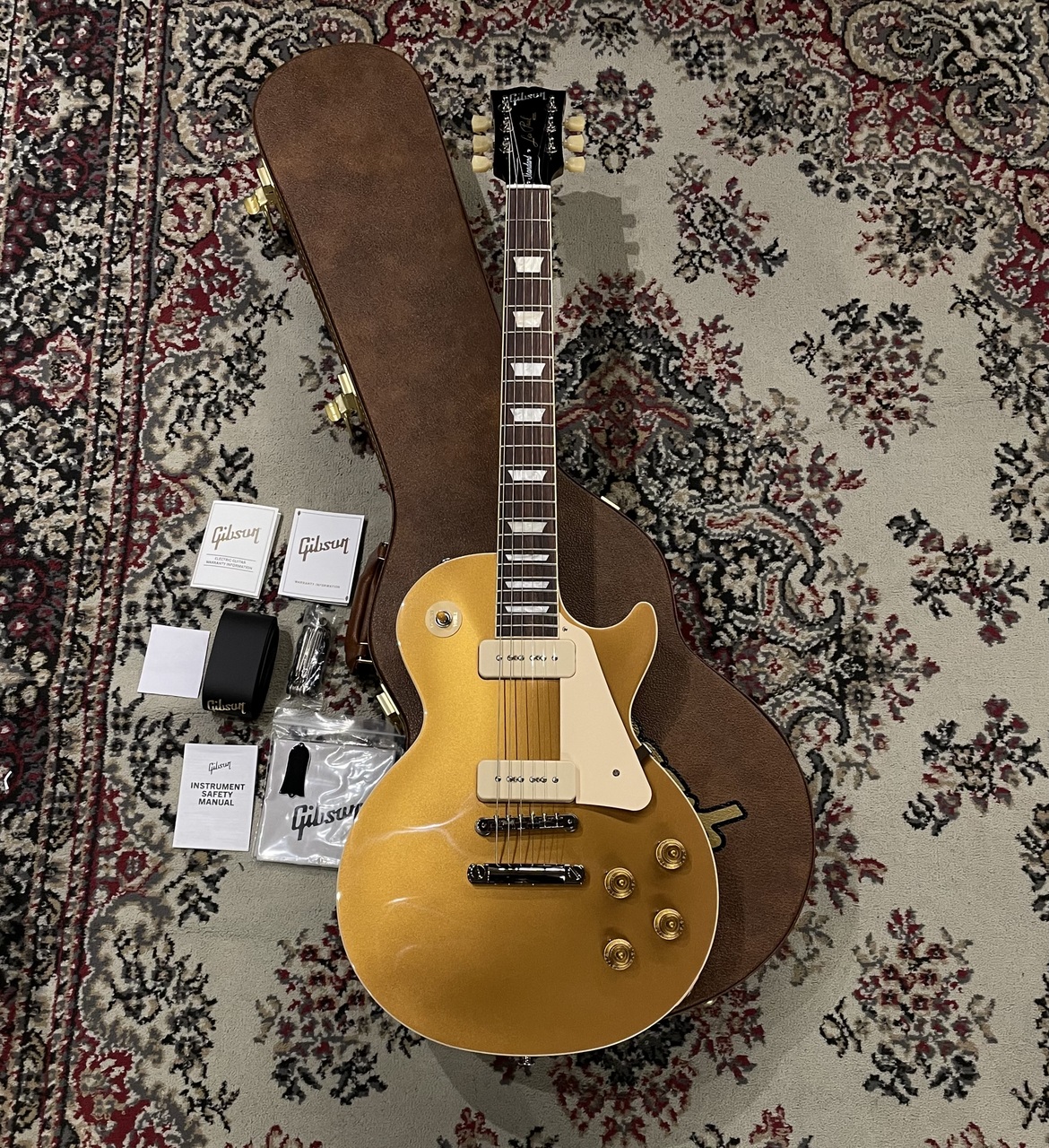 Gibson 【人気モデル!】Les Paul Standard '50s P-90 Gold Top s/n