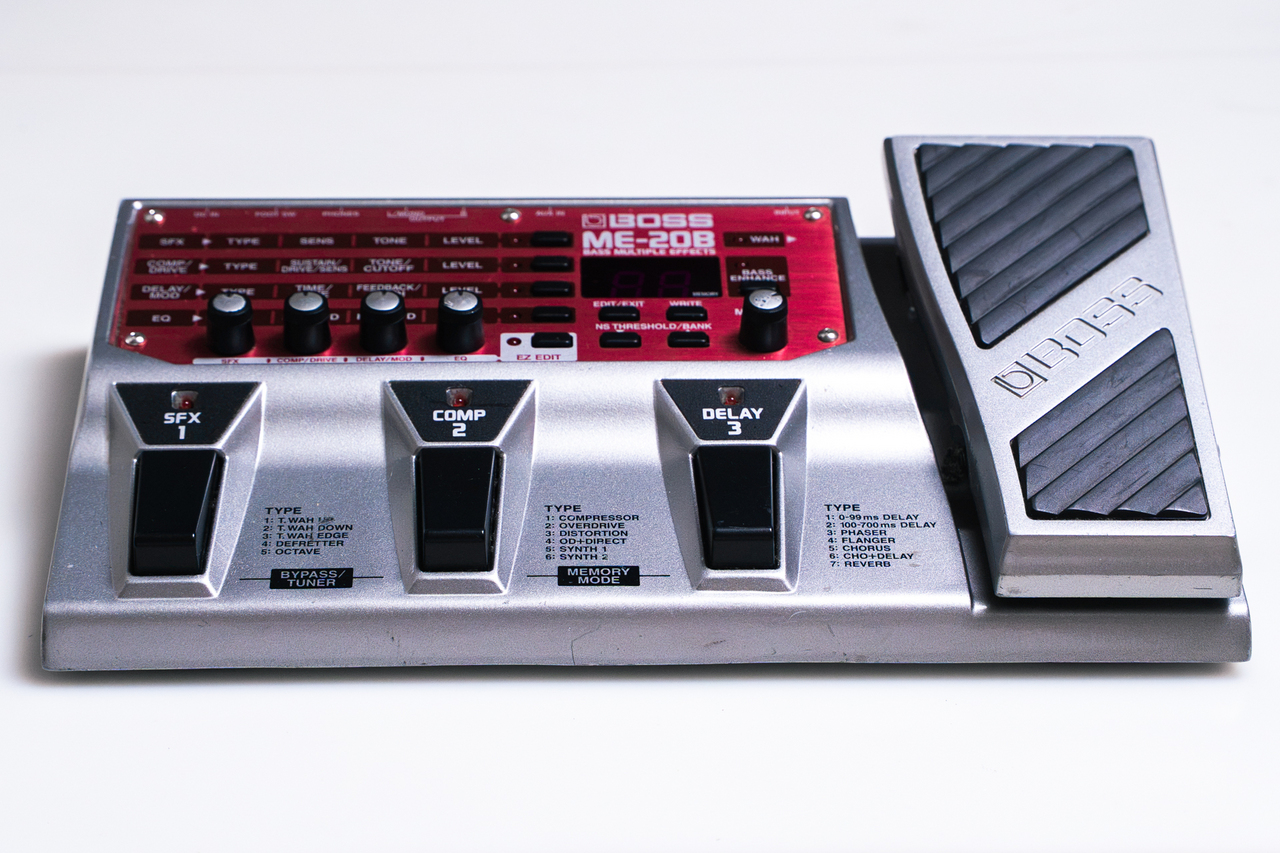 ギター BOSS ME-20B BOSS ME-20B Bass Multiple Effects【GIB横浜エフェクター館】（中古