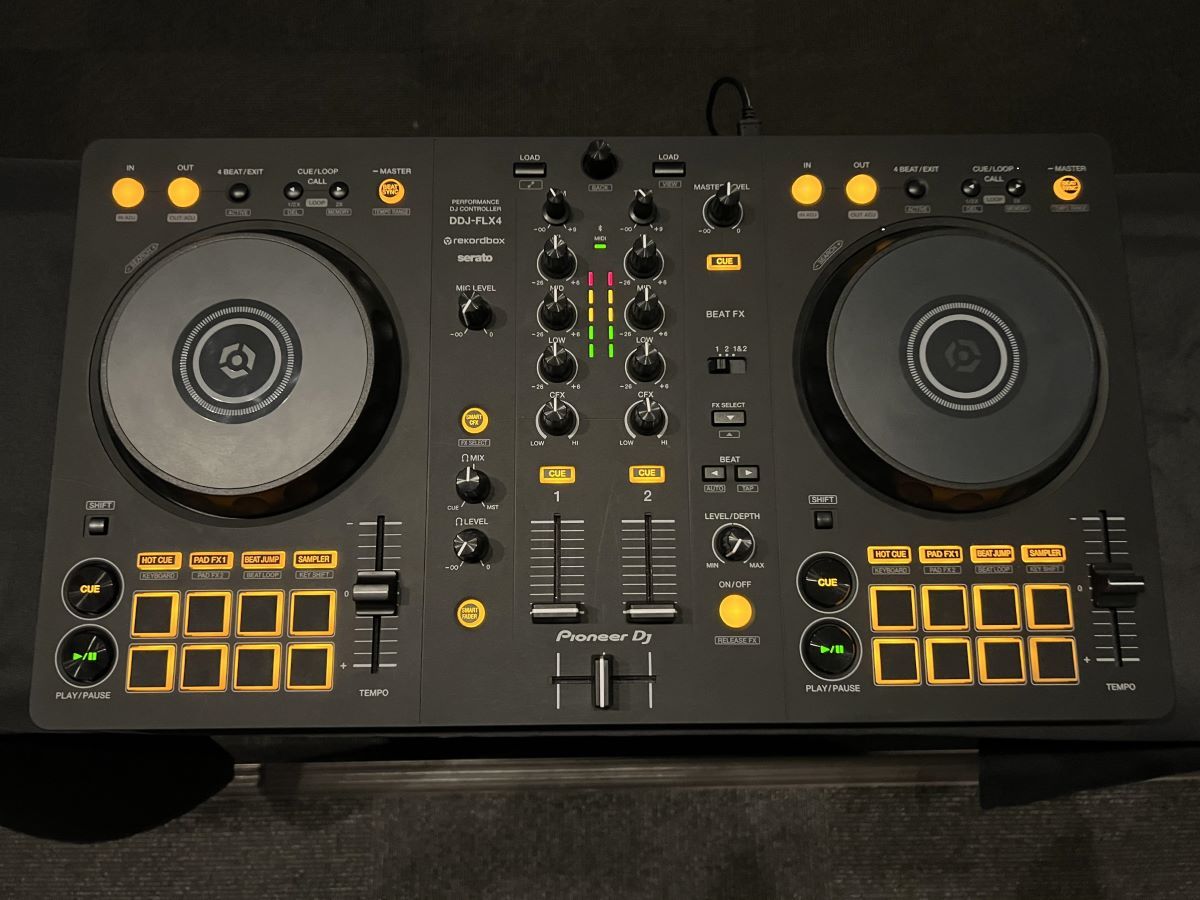Pioneer DJ DDJ-FLX4 コントローラー スピーカーヘッドフォン付