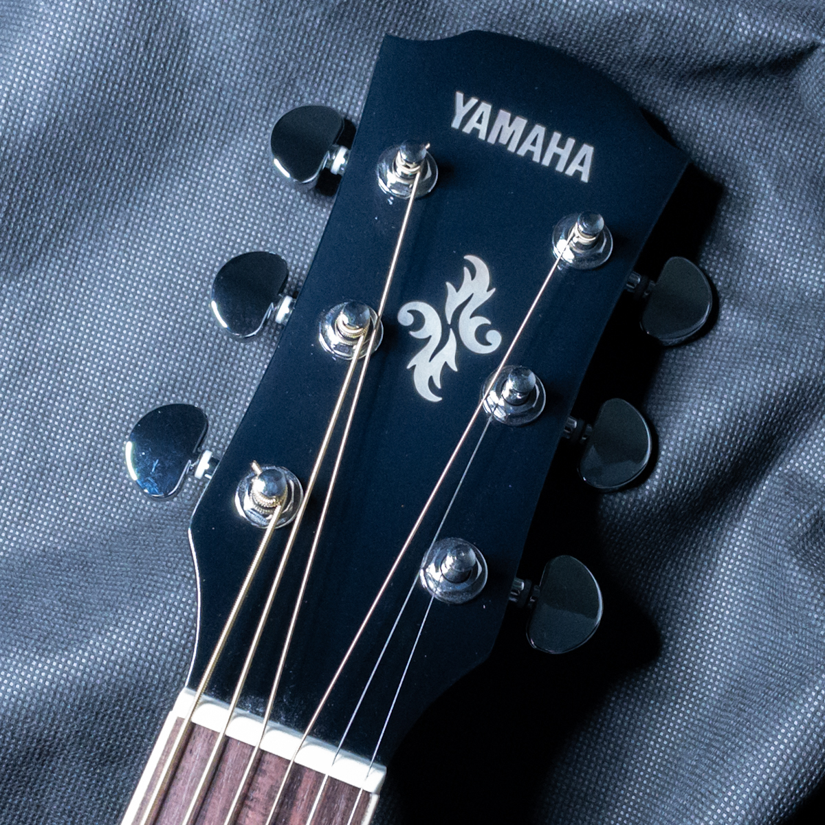 ★新品★YAMAHA apx600 OBB（オリエンタルブルーバースト） YAMAHA APX600 OBB (オリエンタルブルーバースト)（新品/送料