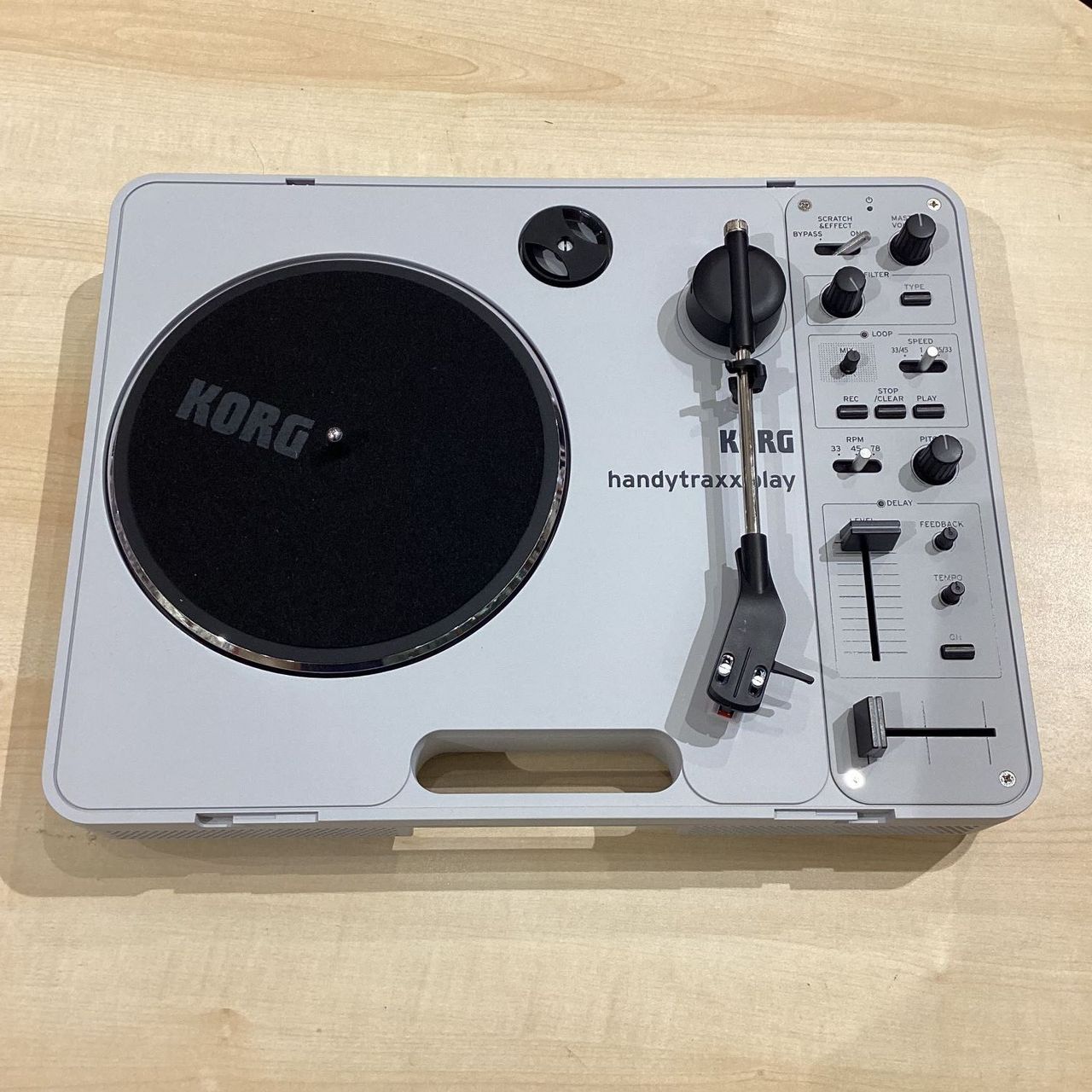 新品値下げKORG handytraxx play ポータブルレコードプレーヤー KORG handytraxx play ポータブルレコードプレーヤー コルグ 【 セブン