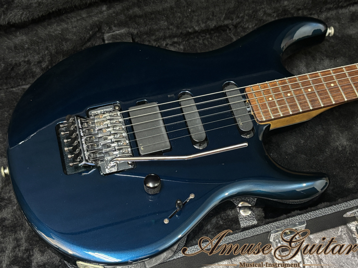 MUSICMAN LUKE I Pearl Red 1994 希少 レア MUSICMAN LUKE I Pearl Red 1994 希少 レア ギター