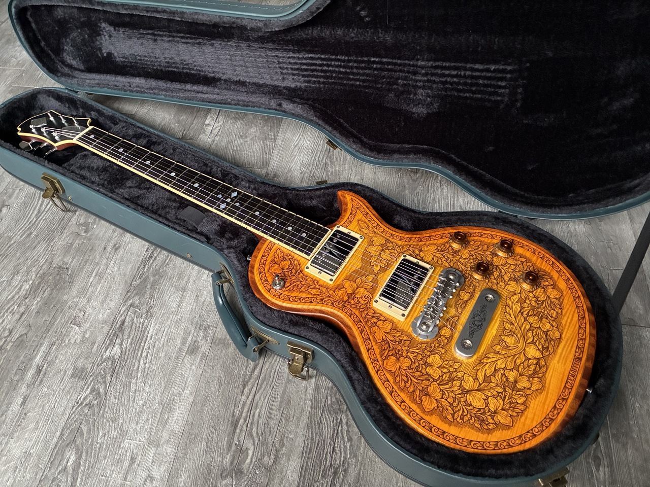 Zemaitis CS22SU Wood Leaf VP FLAME MAPLE ProtoType 2018 【紹介動画