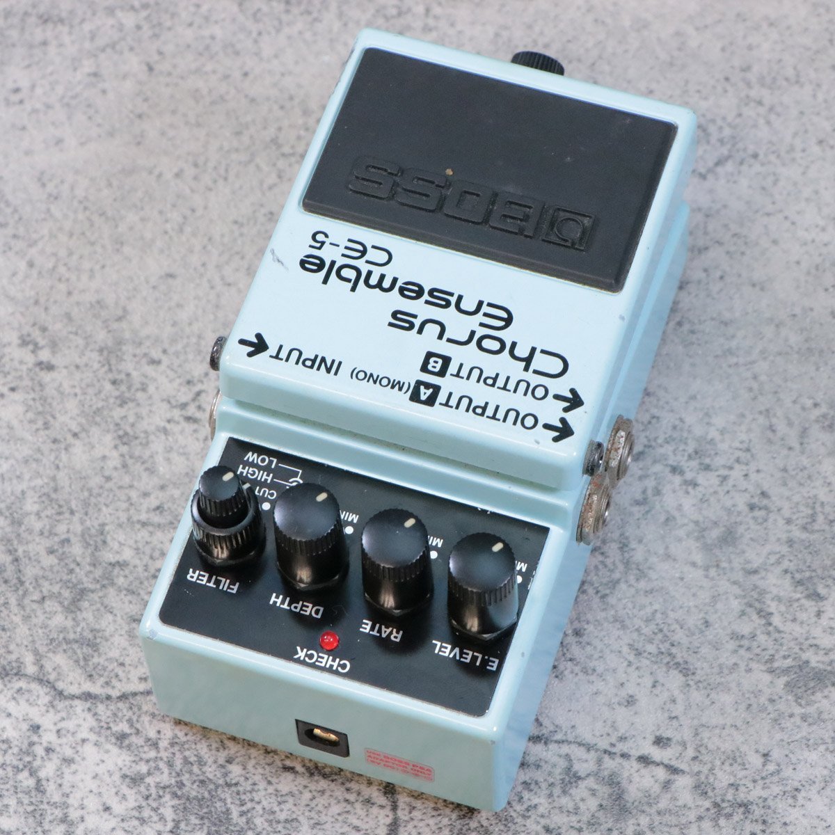 BOSS Chorus Ensemble CE-5 中古動作品 Amazon.com: Boss CE-5 Stereo Chorus Ensemble Pedal