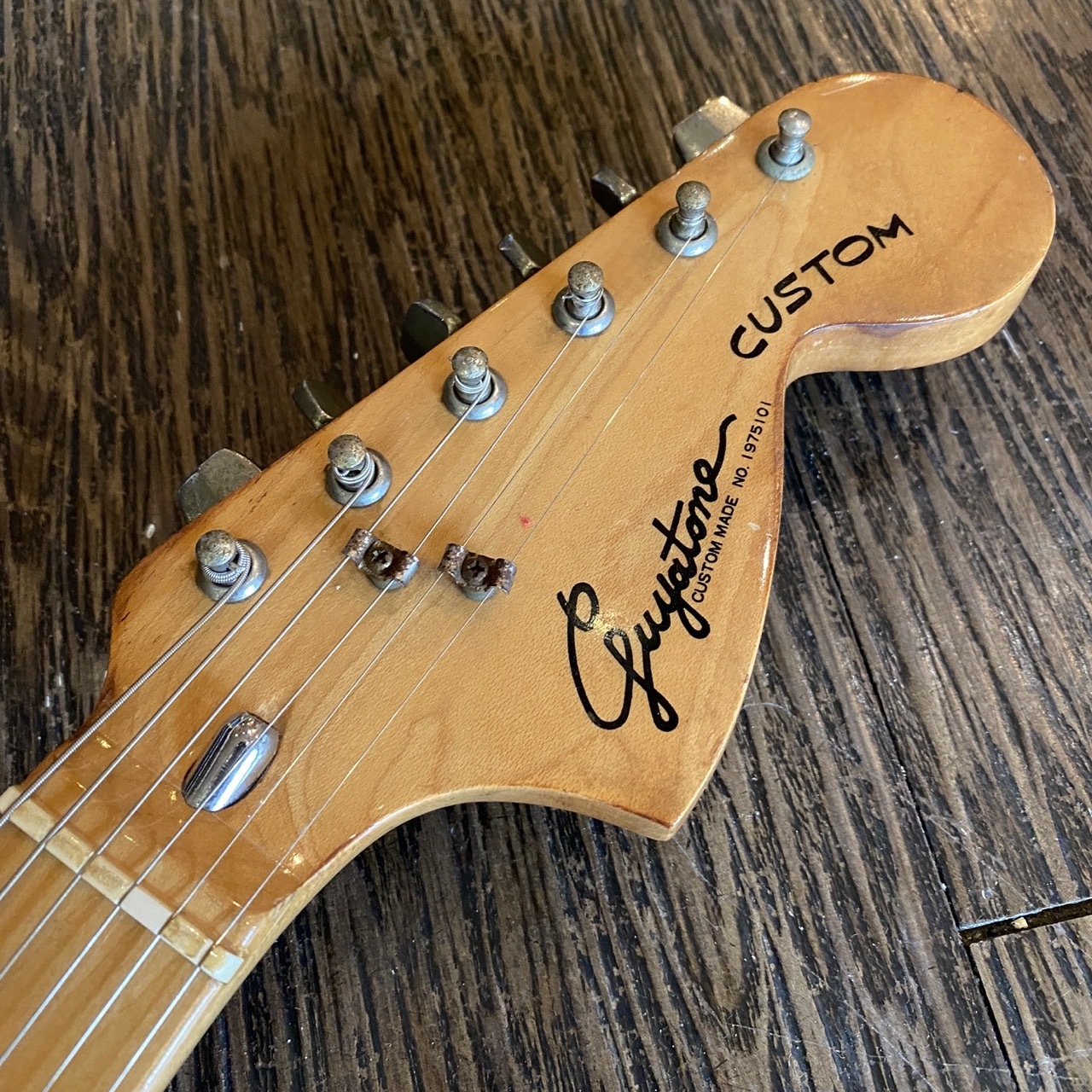 グヤトーン　Custom 1975年製　ジャパンビンテージ Guyatone Custom 1975年製 Electric Guitar（中古/送料無料）【楽器
