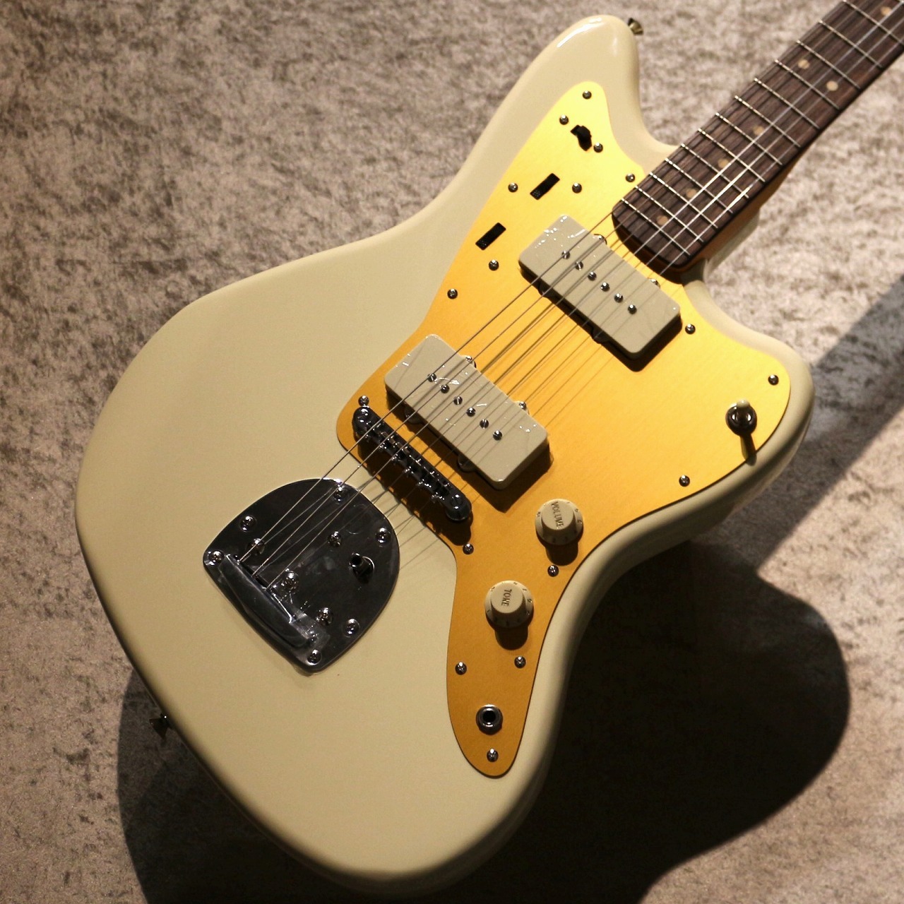 Squier by Fender 【人気モデル!】J Mascis Jazzmaster ~Vintage