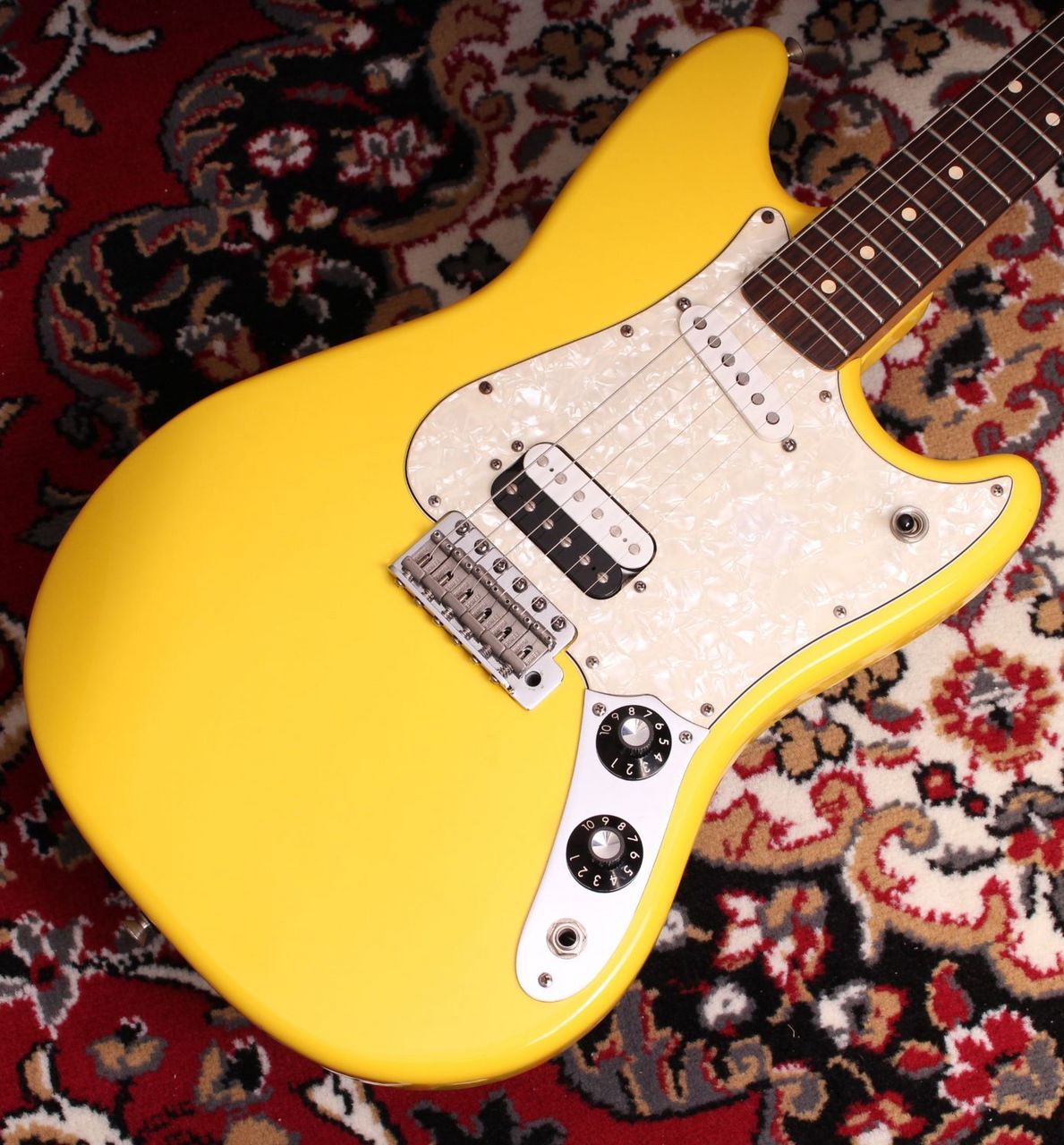 ギター Fender Mexico Cyclone Fender Deluxe Series Cyclone | Reverb