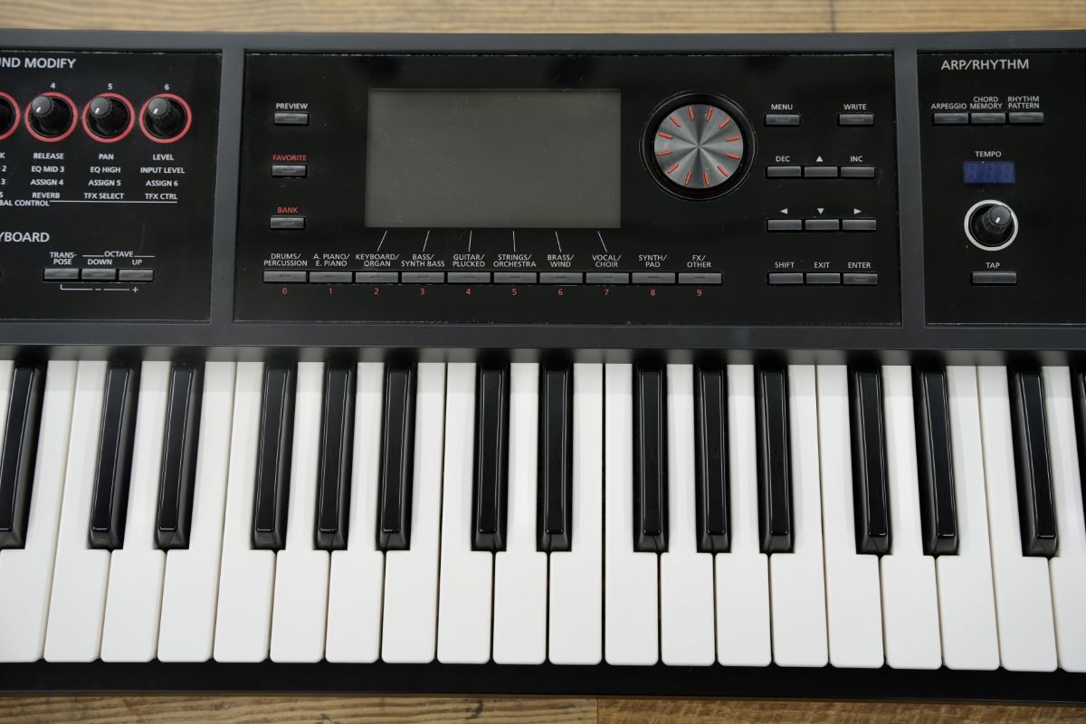 Roland FA-06（中古/送料無料）【楽器検索デジマート】