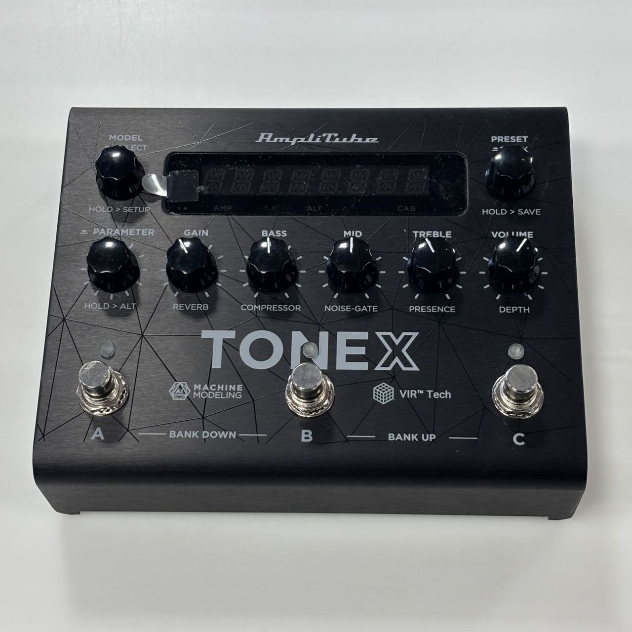 【美品】TONEX PEDAL※ソフトウェア有り tonex_pedal_half.jpg