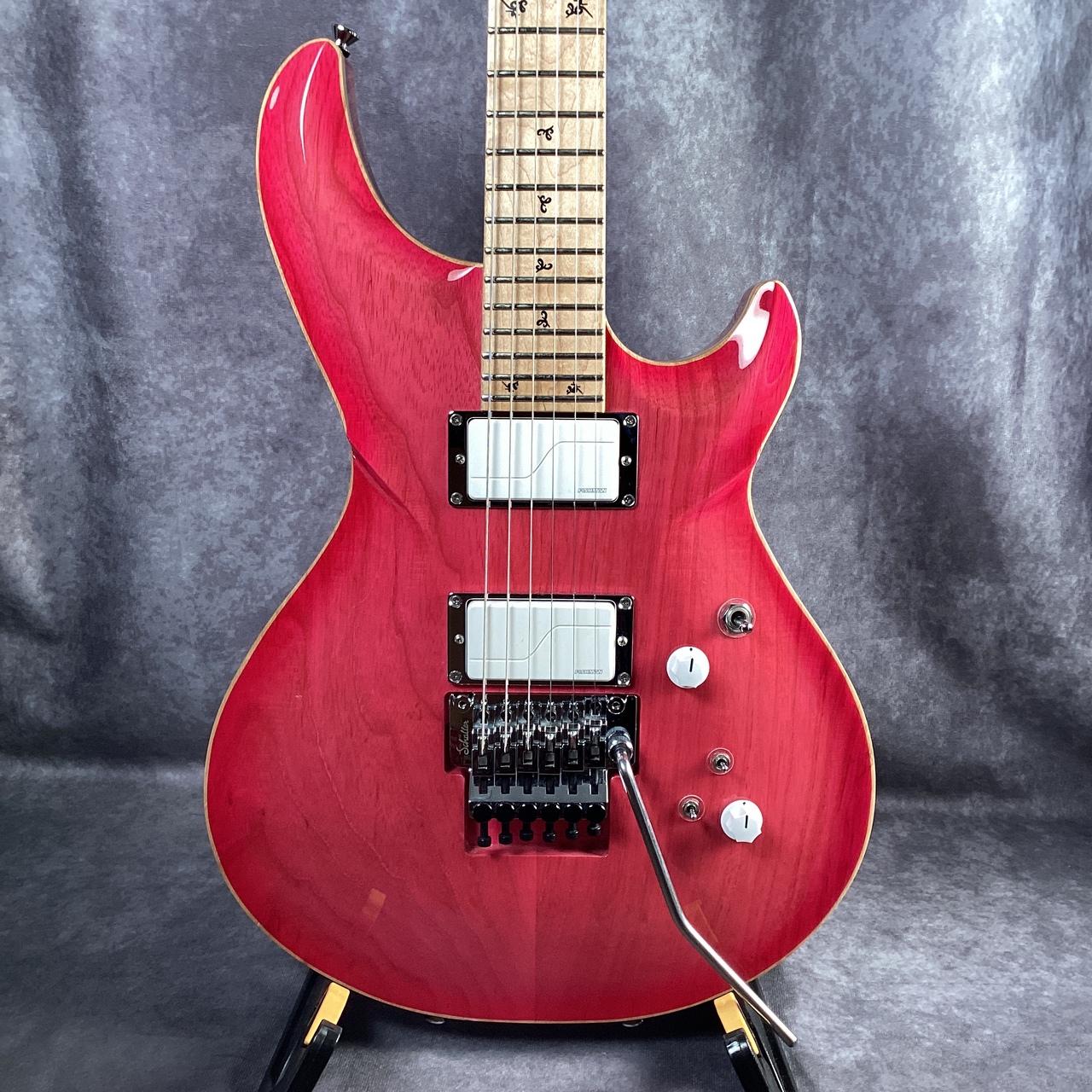 G-Life Guitars LTD 生産初年度美品　値下げ！ G-Life Guitars G-Phoenix Custom / Coral Pink Burst（中古）【楽器