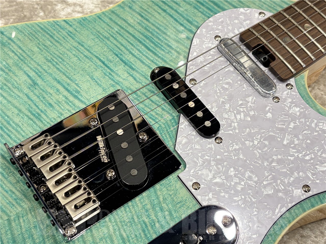 Aria Pro II 615-AE200【Opal Green】（新品/送料無料）【楽器検索