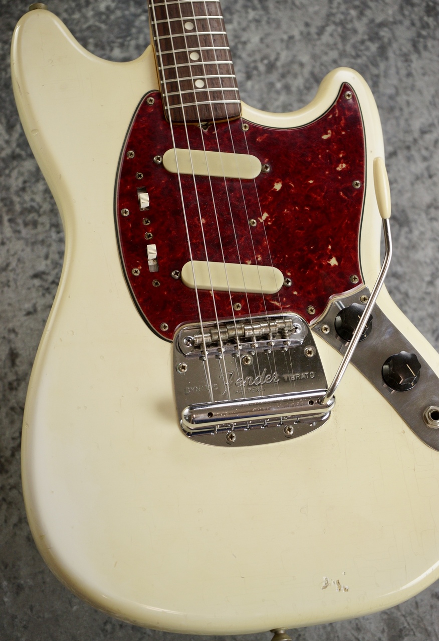 Fender 【スラブ指板】1966 Mustang / White 【Bネック】【3.52