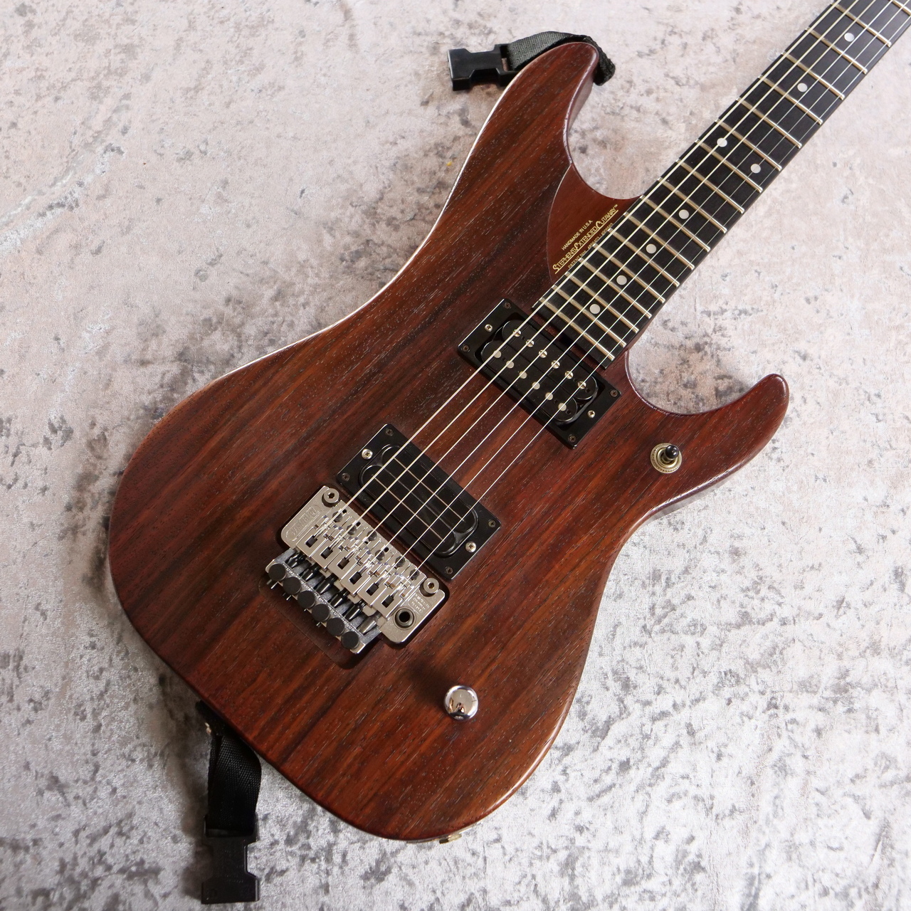 Washburn N4 - ギター