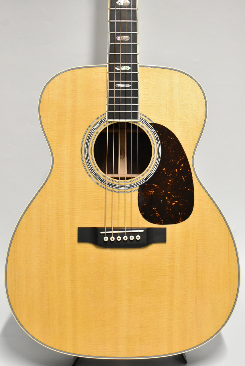Martin J-40 #2896661 【ローズウッドの色目が濃く美しい個体