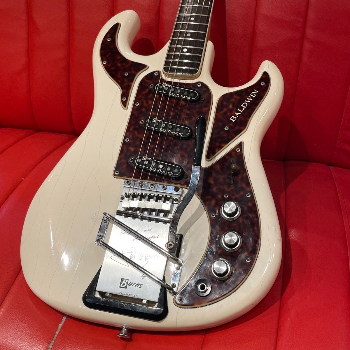 ギター Burns Model 524 Hank Marvin Signature Burns London 1967年製 Model 524 Hank Marvin Signature【御茶ノ水