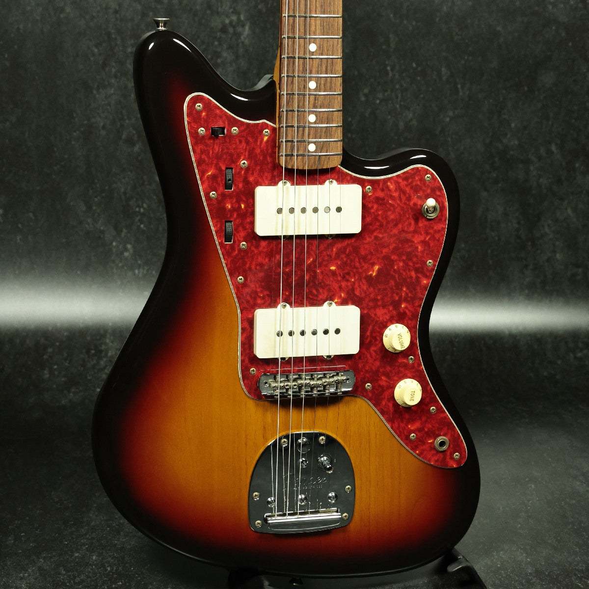Fender Japan JM66-80 3 Tone Sunburst 【名古屋栄店】（中古/送料無料
