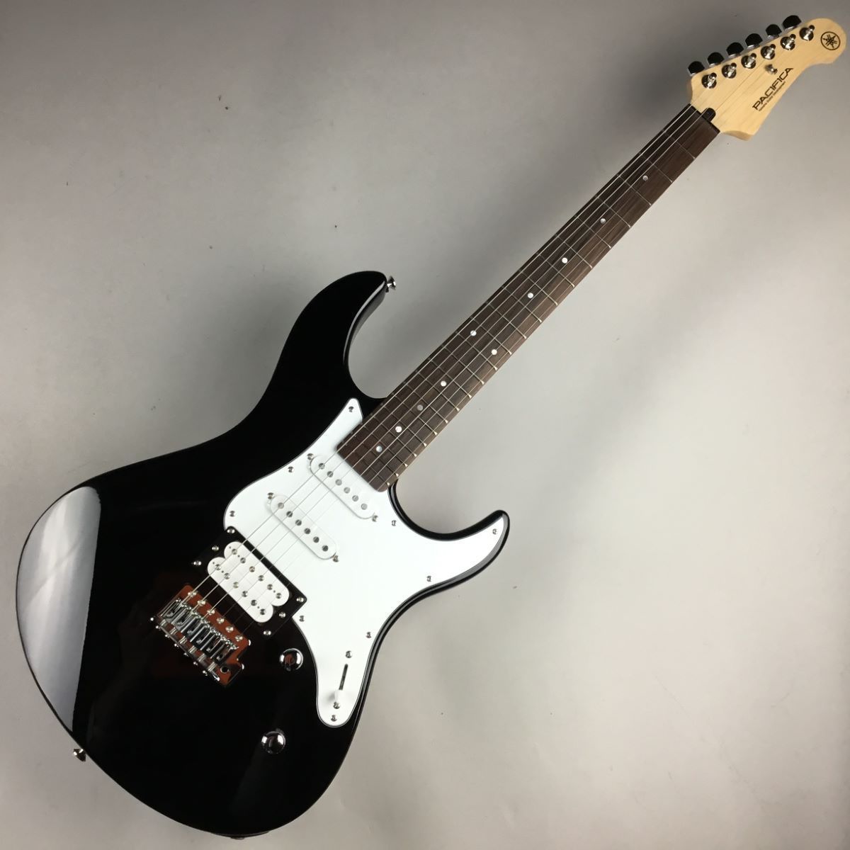 YAMAHA PACIFICA112V BL ブラック |現物画像 未展示品（新品/送料無料