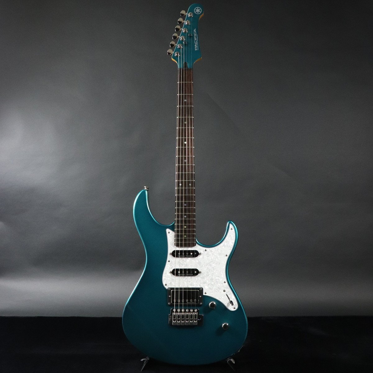 【新品購入4ヶ月】YAMAHA PACIFICA 612 Yamaha Pacifica 612 Series Electric Guitar