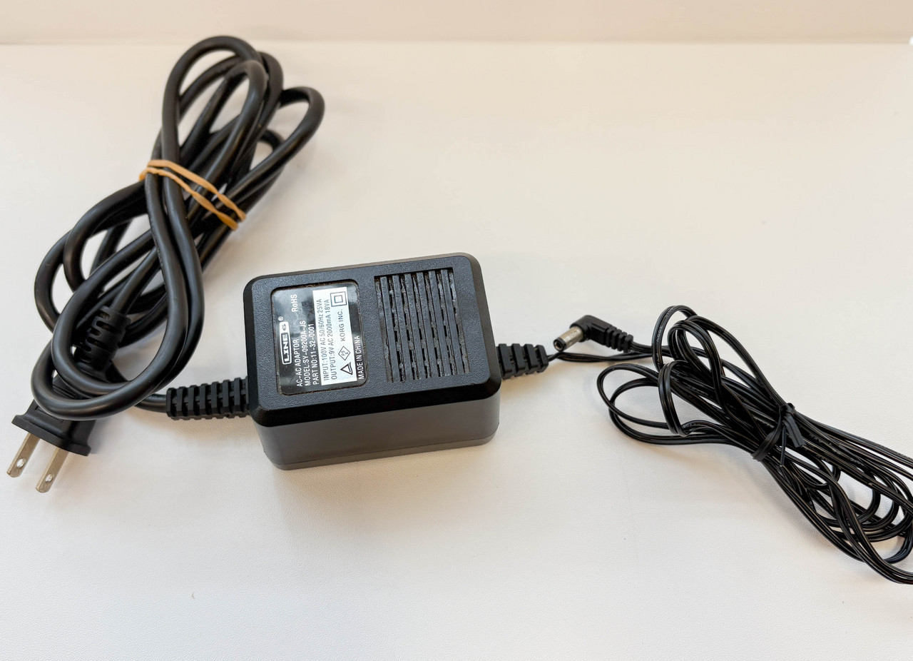 DM4 Distortion Modeler 純正アダプター付き DM4 Distortion Modeler 純正アダプター付き LINE6 DM4 Distortion Modeler