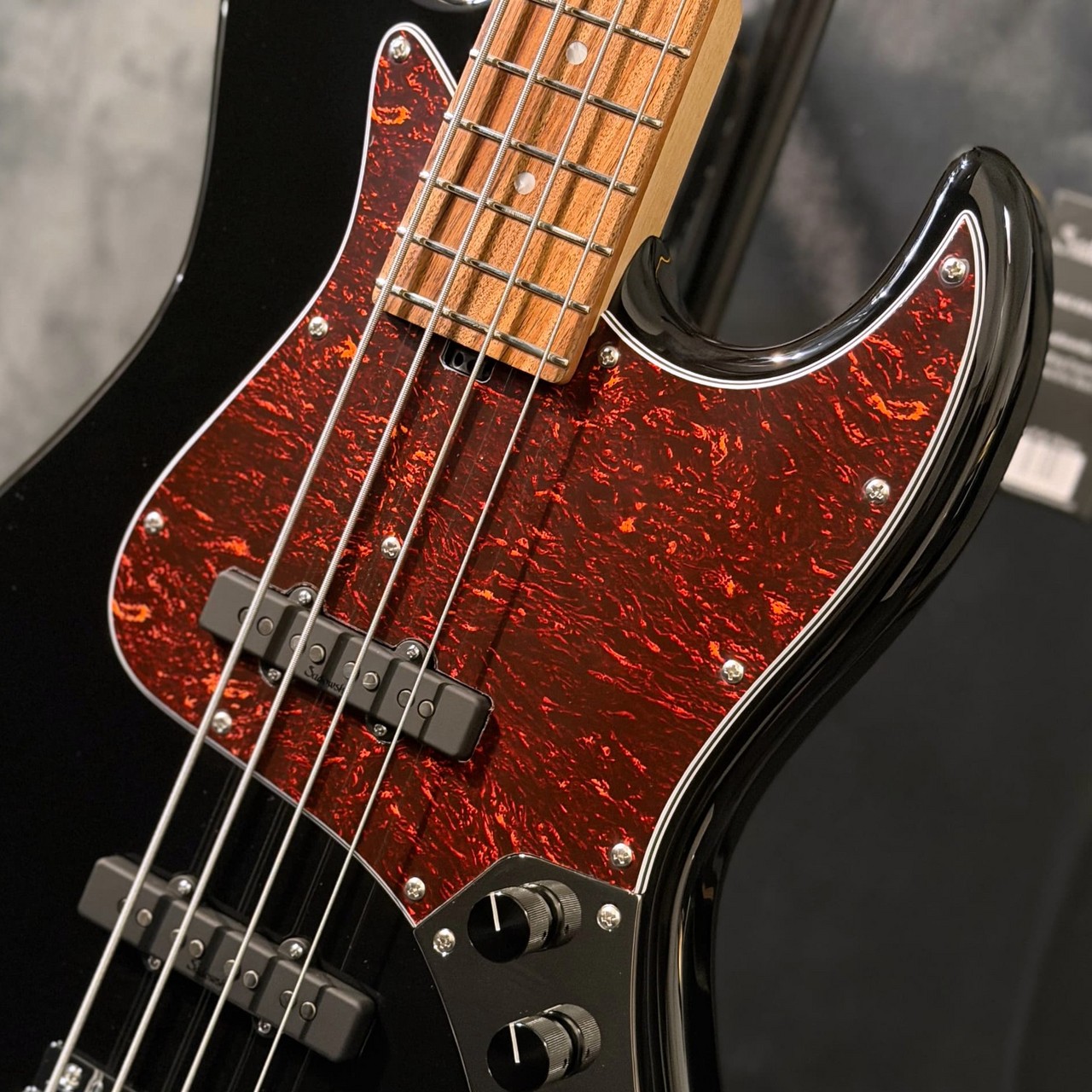Sadowsky ML21 VJ4 -Black- #006489-26【3.61kg】【アルダーボディ