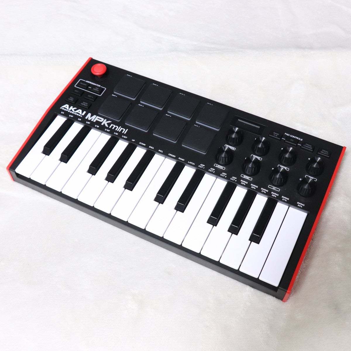 Akai MPK Mini Mk3 [美品] AKAI MPK MINI MK3 【梅田店】（中古）【楽器検索デジマート】