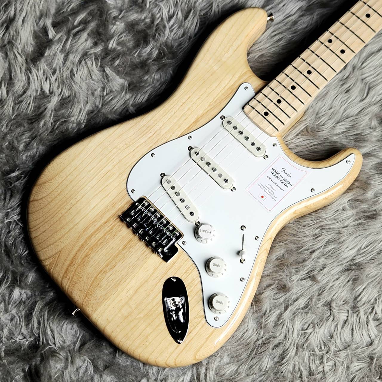 Fender Made in Japan Traditional 70s Stratocaster Maple