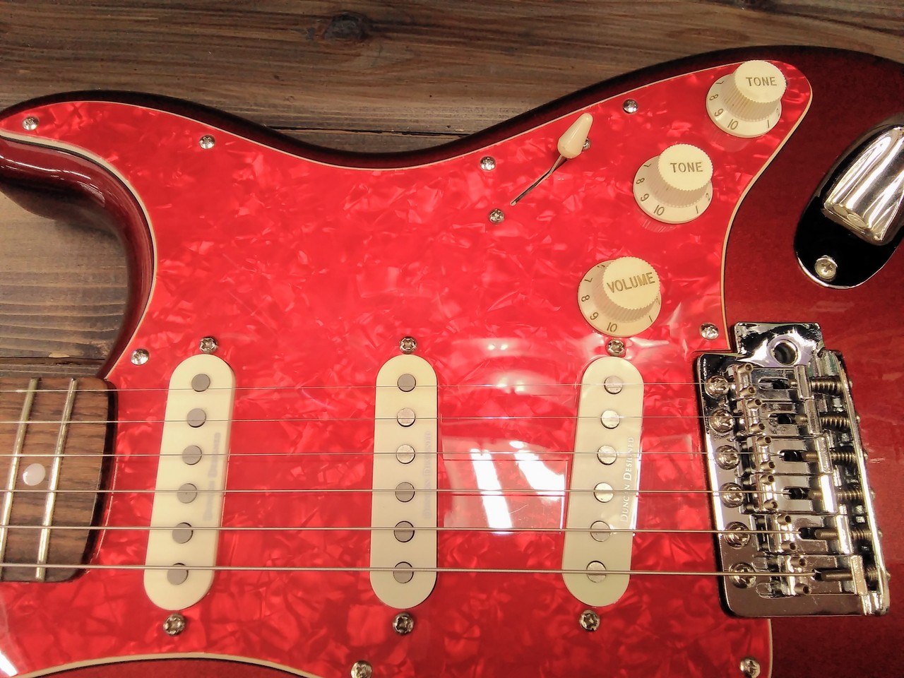 ギター fender squier stratocaster 2010 modified fender squier stratocaster 2010 modified - メルカリ