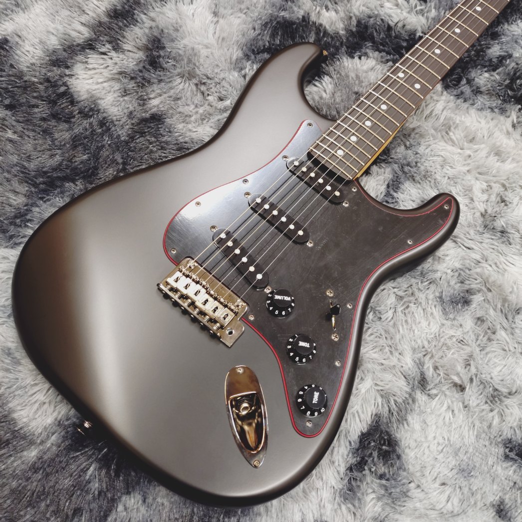 Fender Made in Japan Limited Hybrid II Stratocaster Noir【2025年