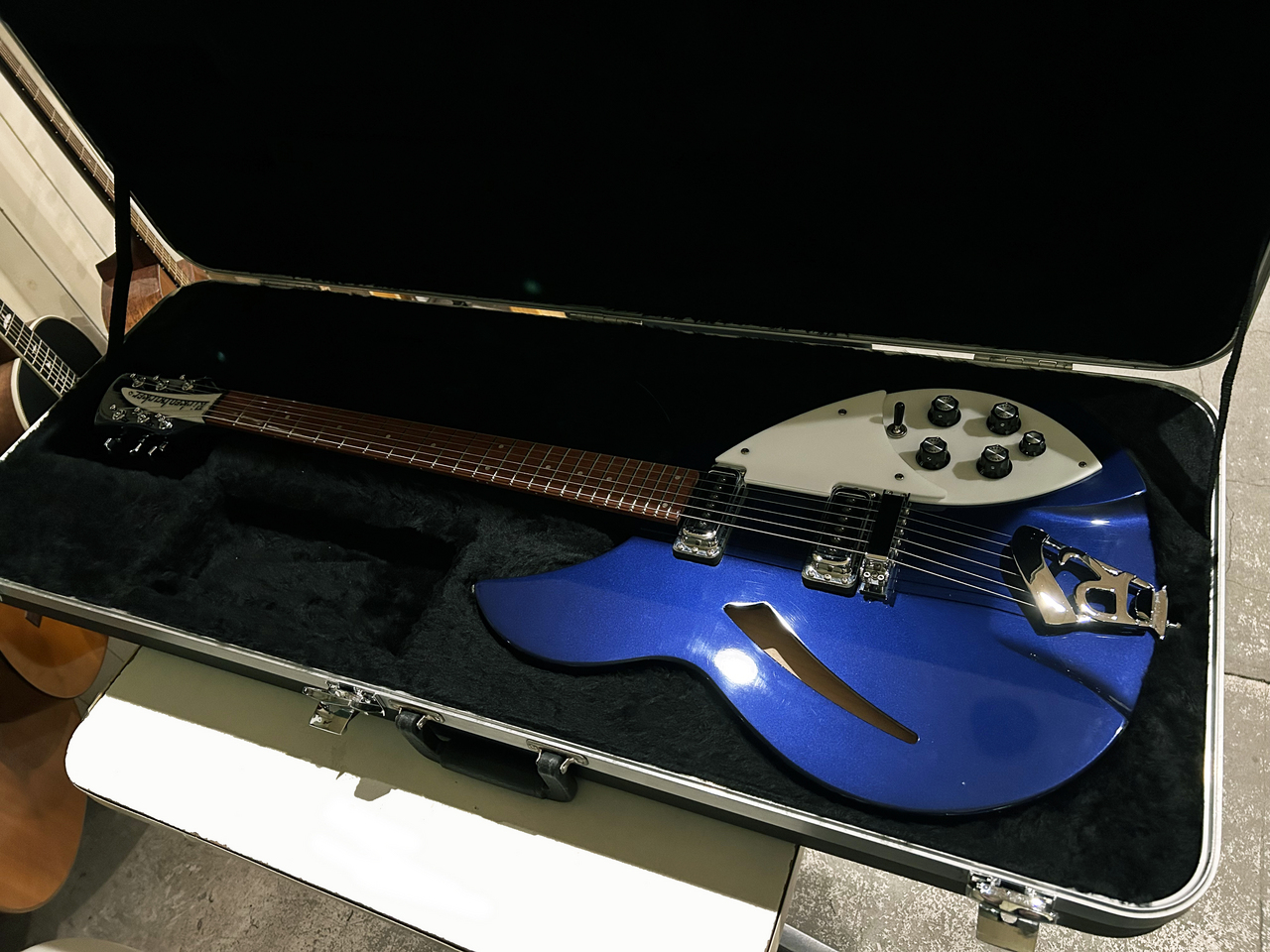 Rickenbacker Rickenbacker 330 Midnight Blue 2010年製（中古）【楽器