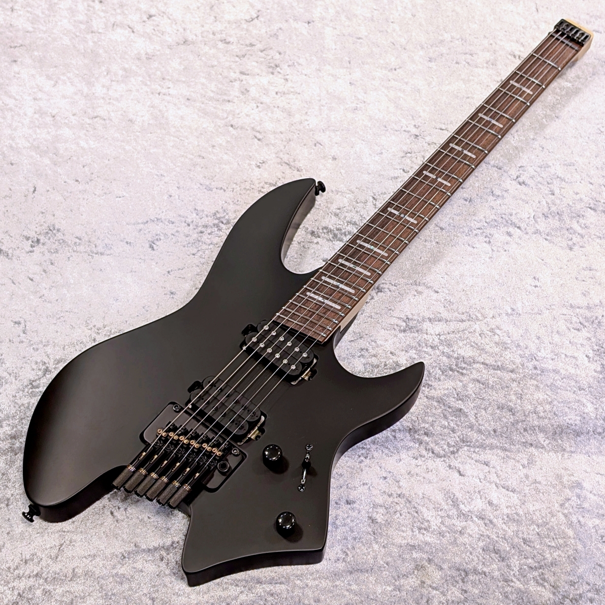 Sire X6 6-String Headless / BK.S(Black Satin)【2.56kg】【超軽量