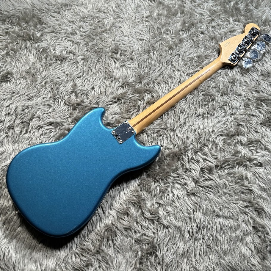 Fender Limited Edition MUSTANG BASS PJ Maple Fingerboard Lake