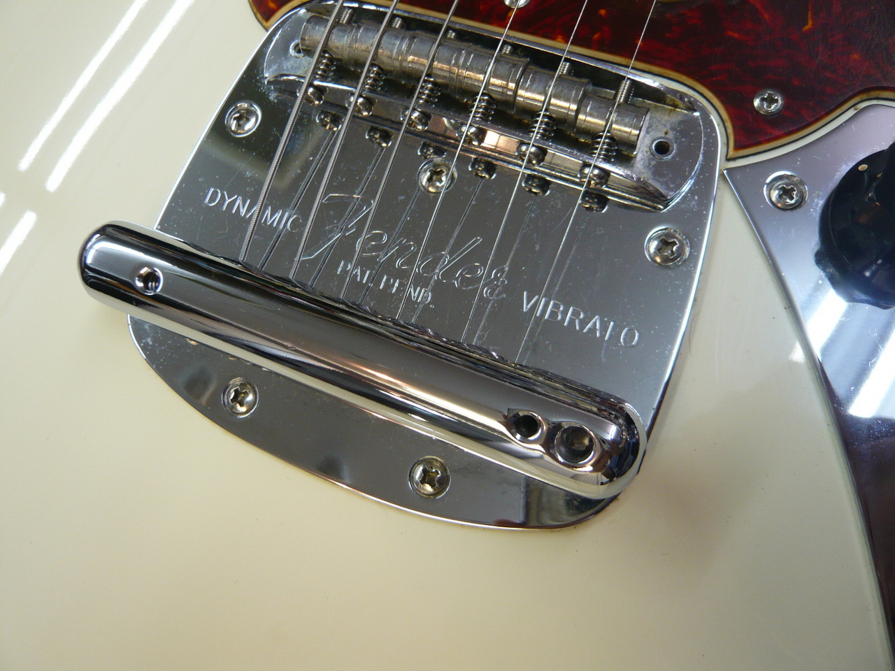 Fender Japan MUSTANG MG65-86 VMH S0シリアル Fender Japan MUSTANG MG65-86（中古）【楽器検索デジマート】
