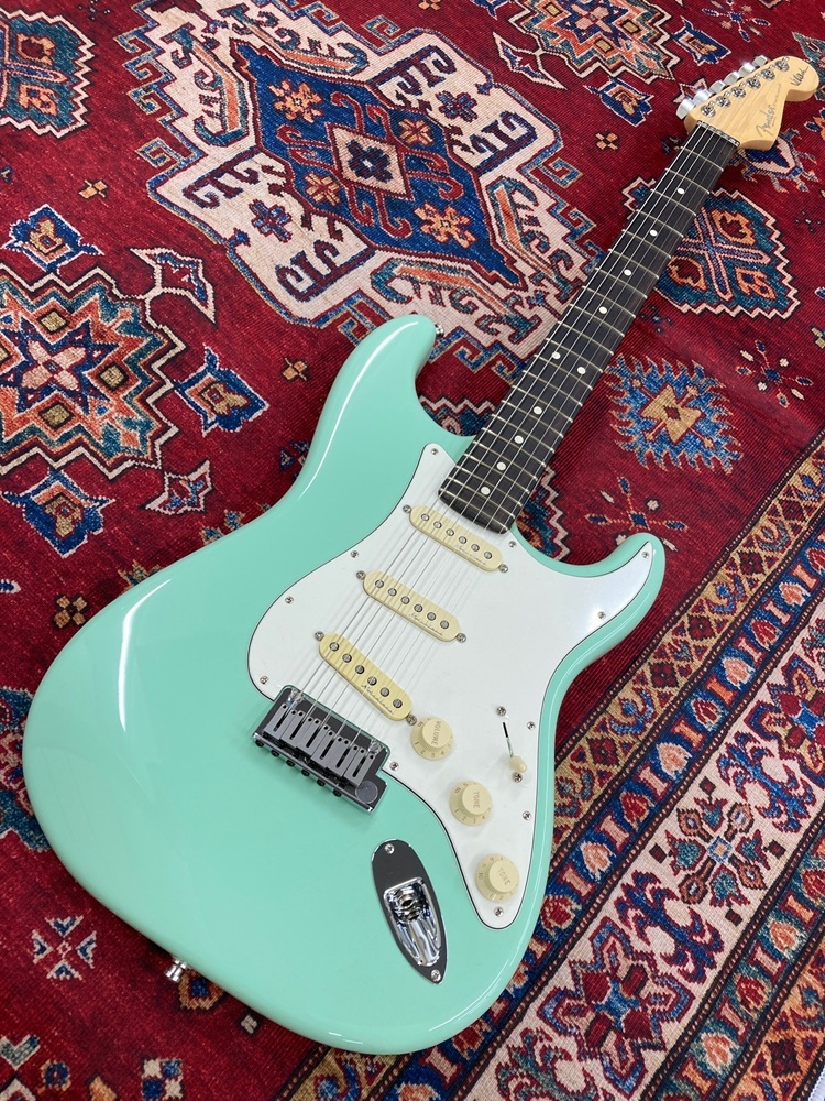 Fender Jeff Beck Stratocaster, Rosewood Fingerboard / Surf Green