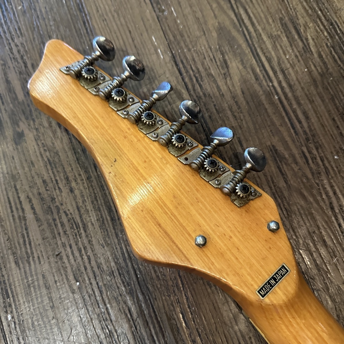 TEISCO YG-6 1960年代 ビザールギター　ビンテージ 稀少色 TEISCO YG-6 1960年代 ビザールギター ビンテージ 稀少色